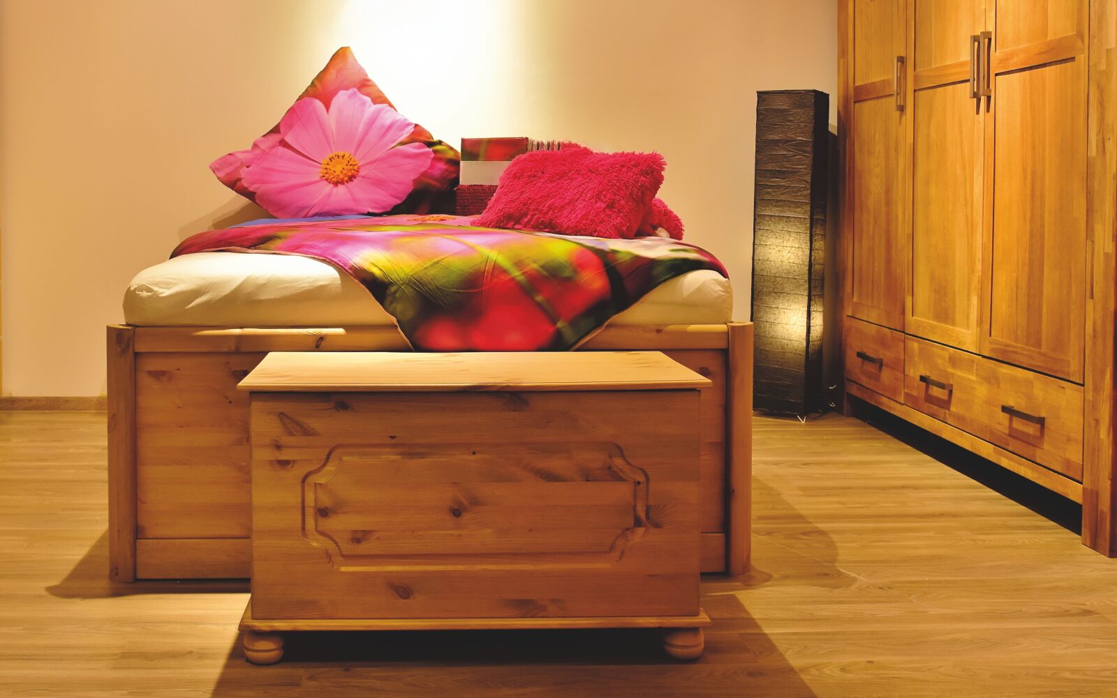 Nikon D7200 sample photo. Bedroom, bed, furniture photography