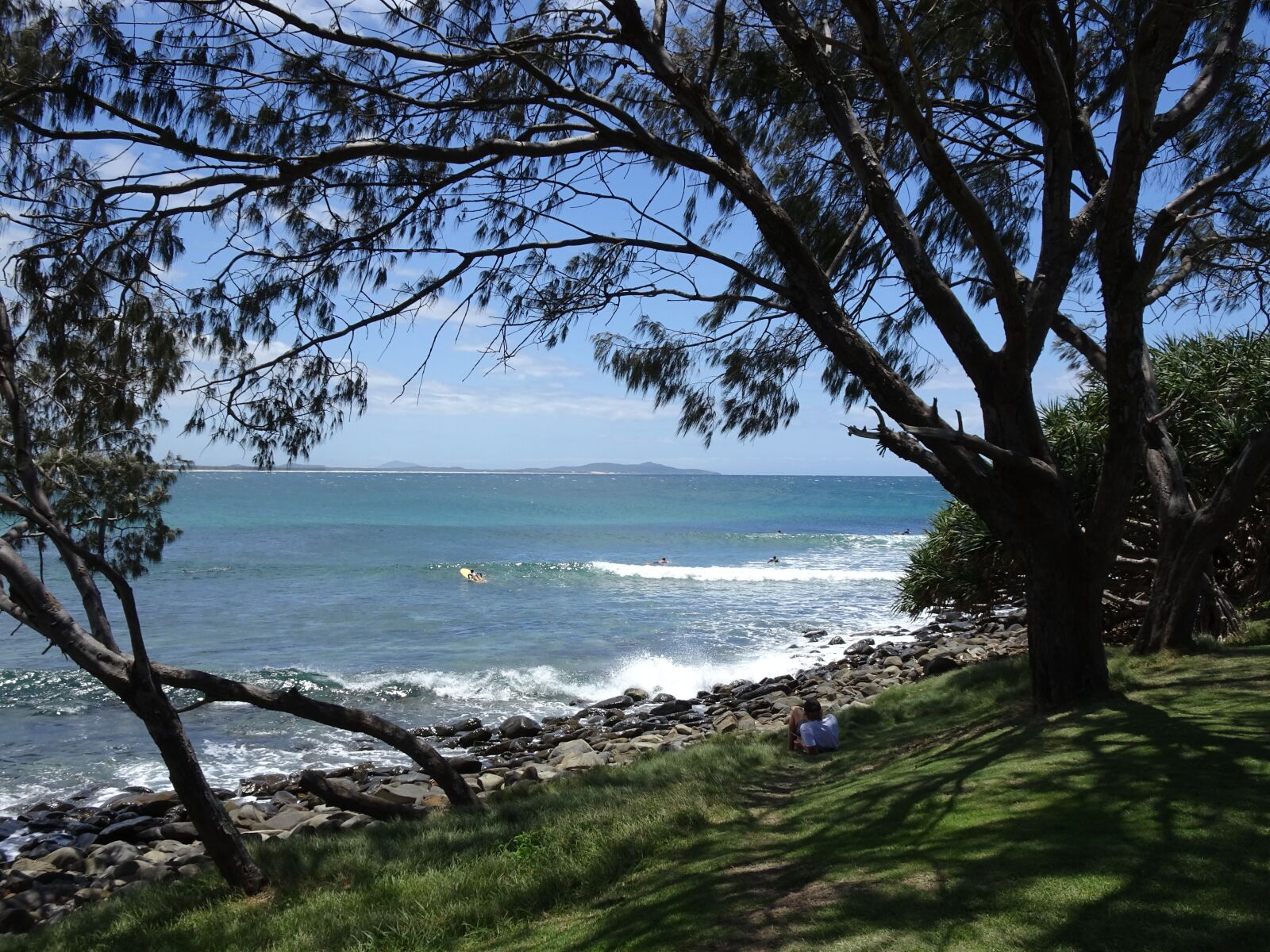 Sony Cyber-shot DSC-HX90V sample photo. Crescent head, australia, ocean photography