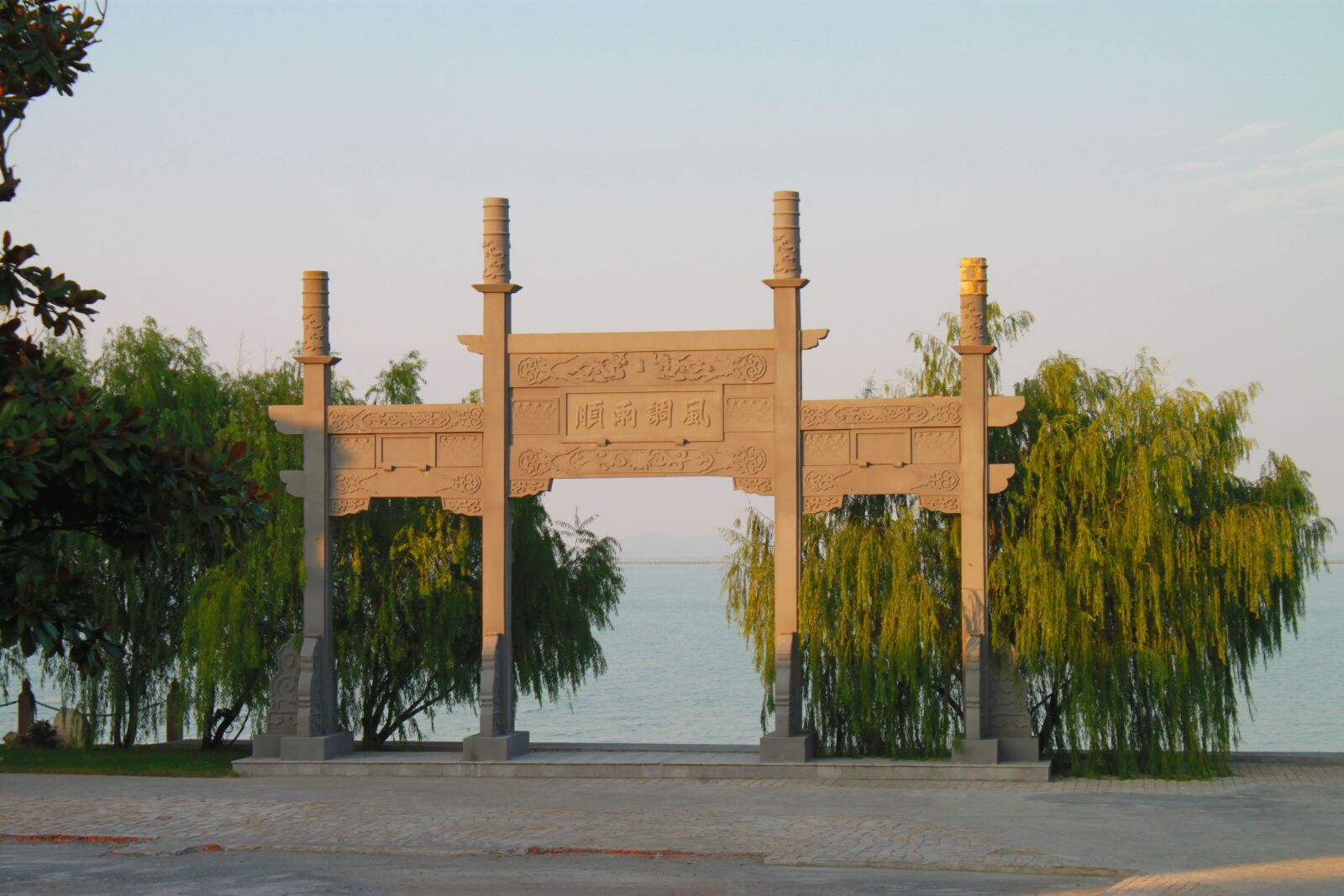 Canon EOS 500D (EOS Rebel T1i / EOS Kiss X3) sample photo. China, taihu lake, the photography