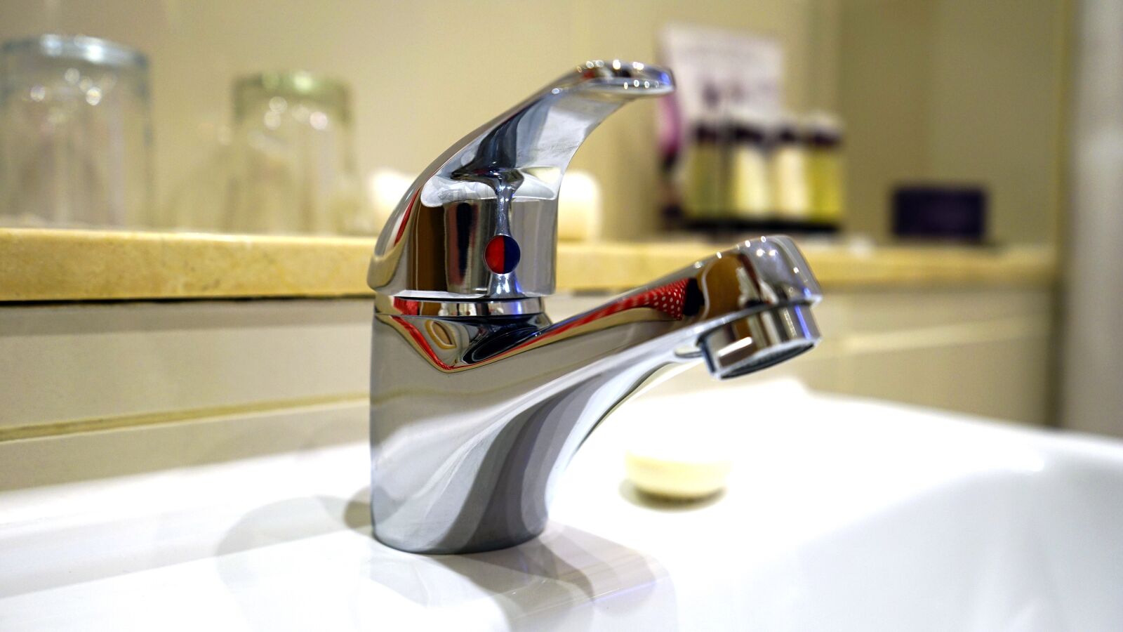 Sony a7 + Sony FE 28-70mm F3.5-5.6 OSS sample photo. Tap, water, faucet photography