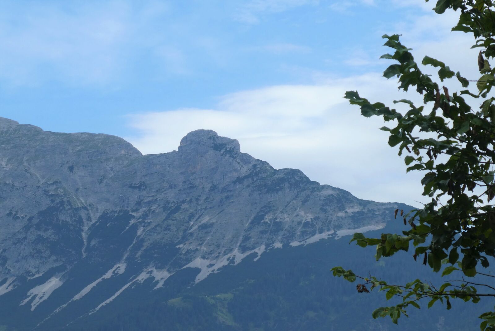 Panasonic Lumix DC-ZS70 (Lumix DC-TZ90) sample photo. Hundskopf, mountain top, hiking photography