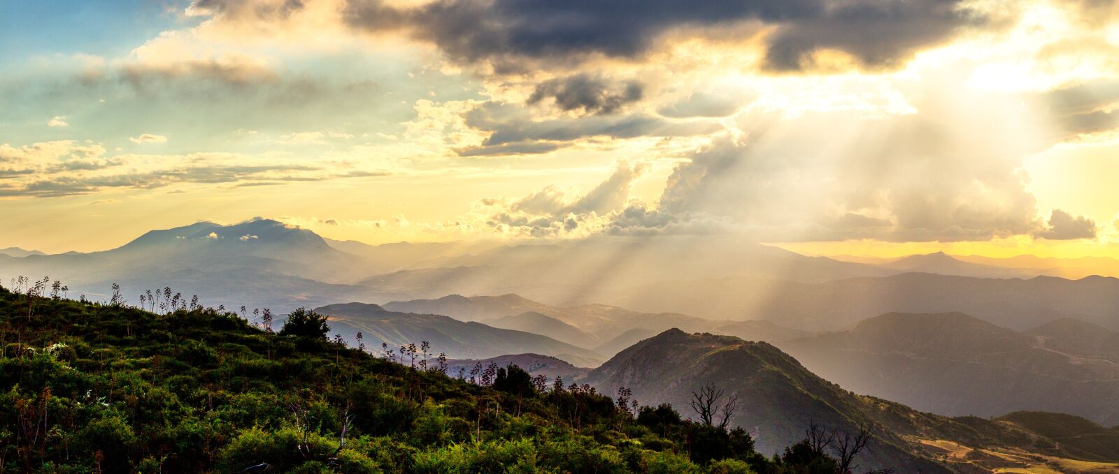 Canon EF 50mm F1.8 II sample photo. Panoramic, nature, mountain photography