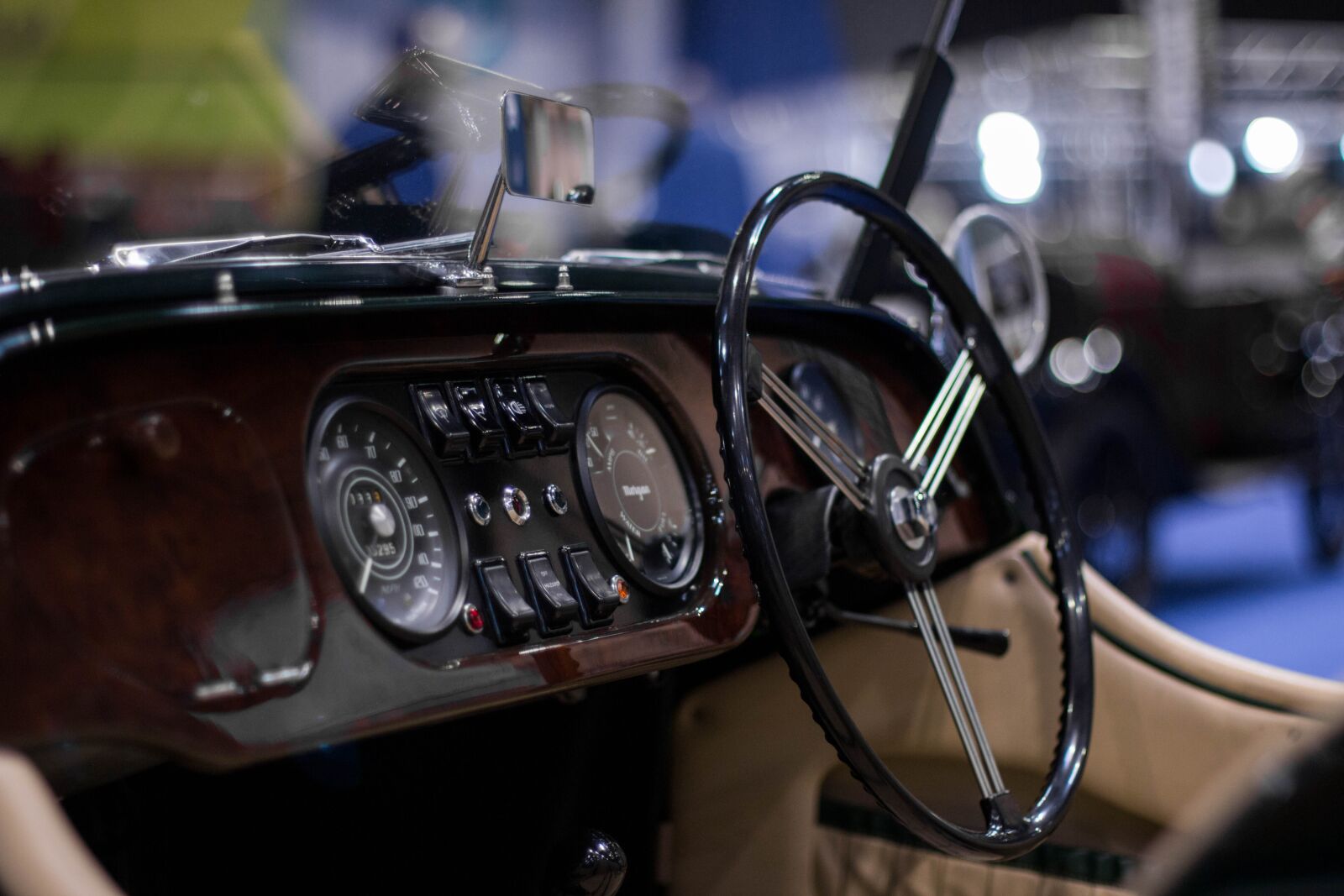 Canon EOS 70D + Canon EF 50mm F1.4 USM sample photo. Steering wheel, car, steering photography