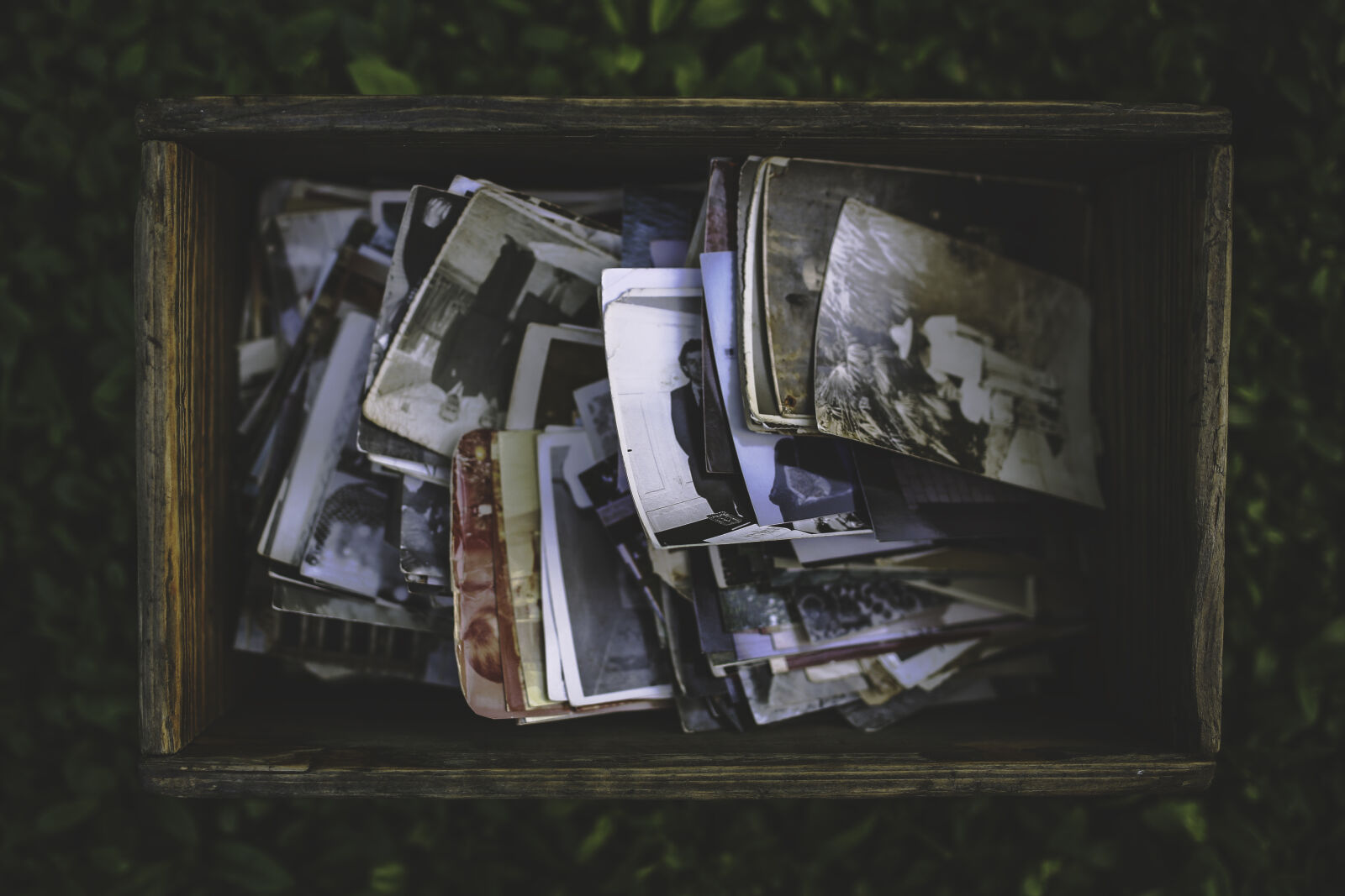 Canon EOS 6D + Sigma 35mm F1.4 DG HSM Art sample photo. Old, photos, in, the photography