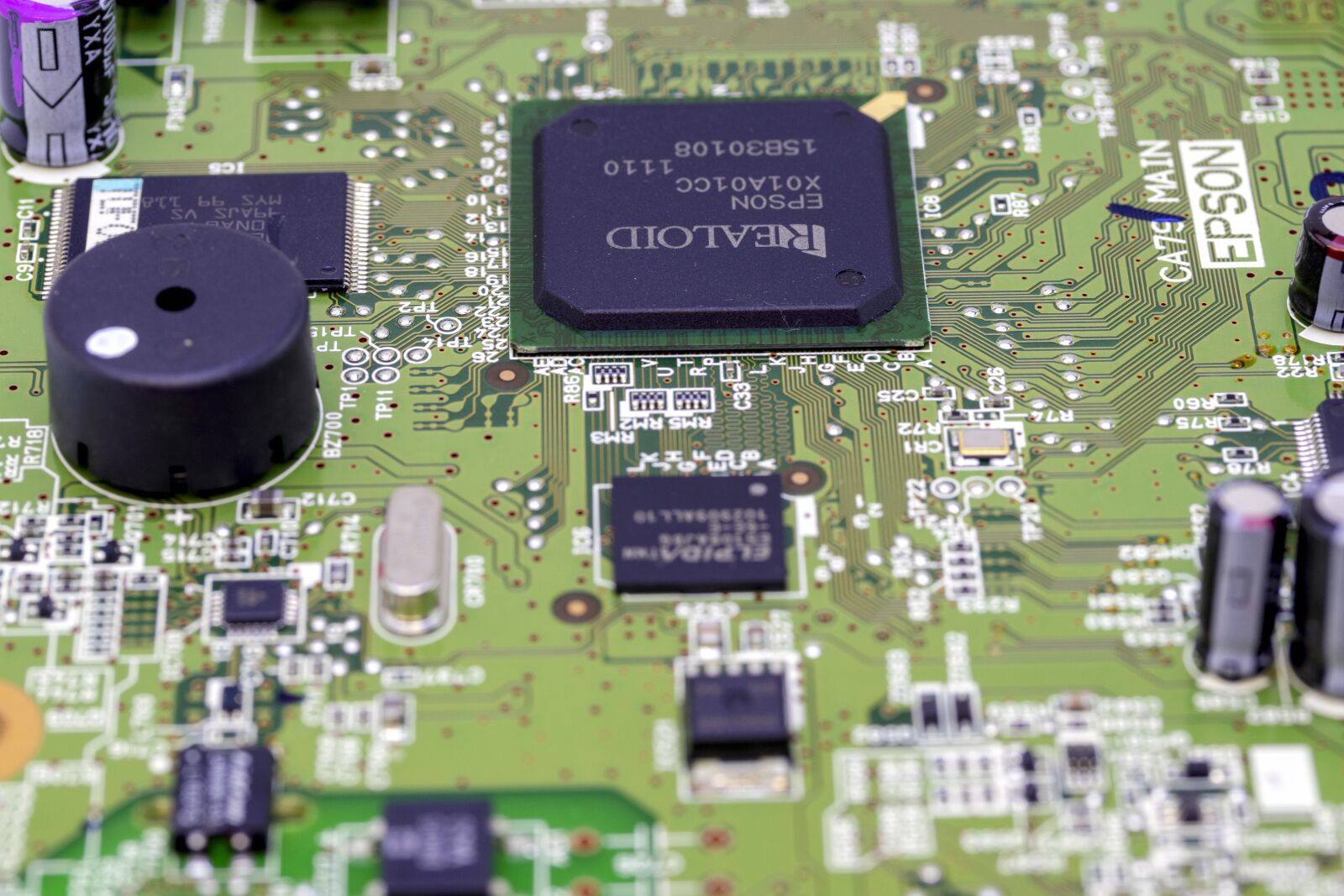 Canon EF-S 60mm F2.8 Macro USM sample photo. Board, electronics, computer photography