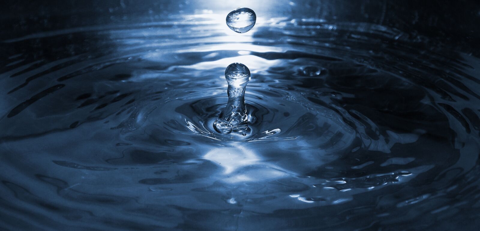 Fujifilm FinePix JX280 sample photo. Water, ripple, drop photography