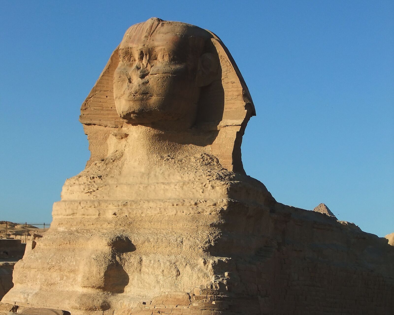 FujiFilm FinePix F70EXR (FinePix F75EXR) sample photo. Egypt, sphinx, statue photography