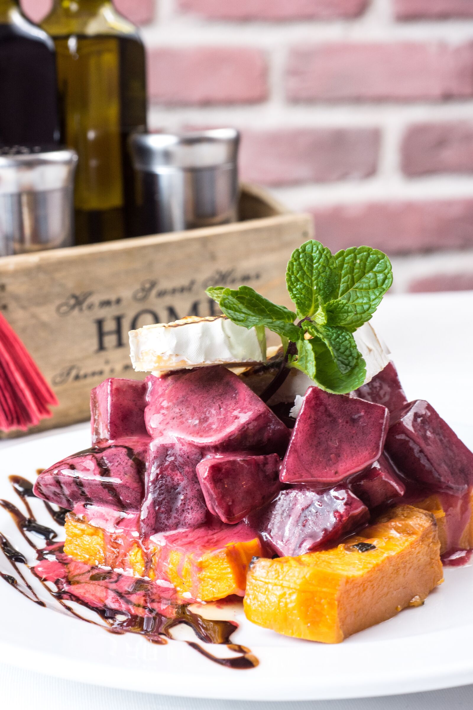 Nikon D7200 sample photo. Gourmet salad, pumpkin salad photography