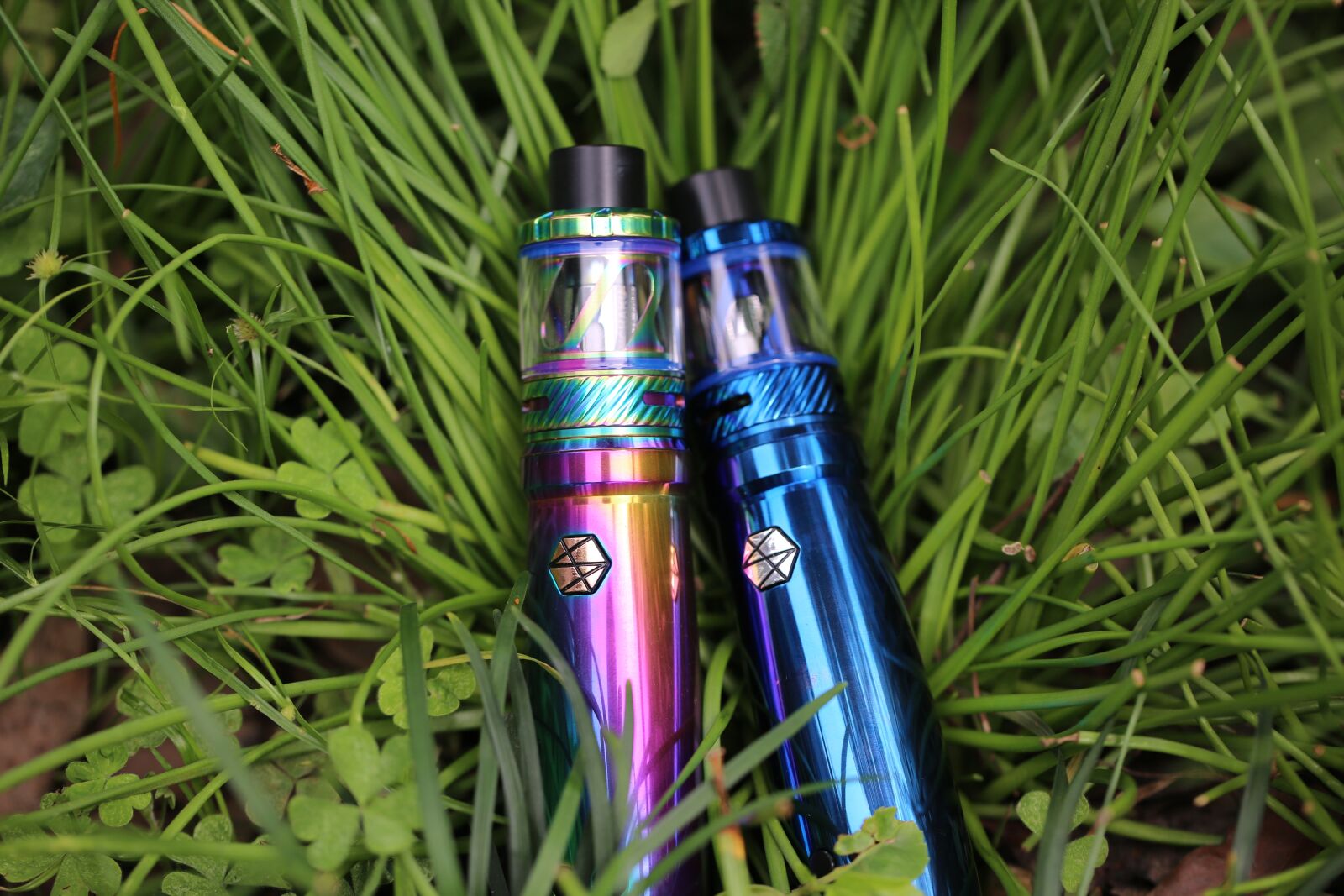 Canon EF 100mm F2.8L Macro IS USM sample photo. Vape, electronic cigarette, uwell photography