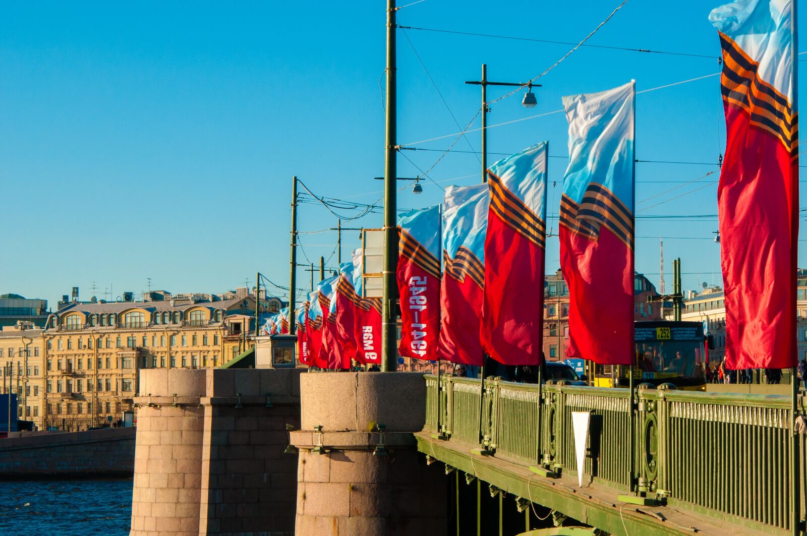 Nikon D300S sample photo. St petersburg russia, may photography