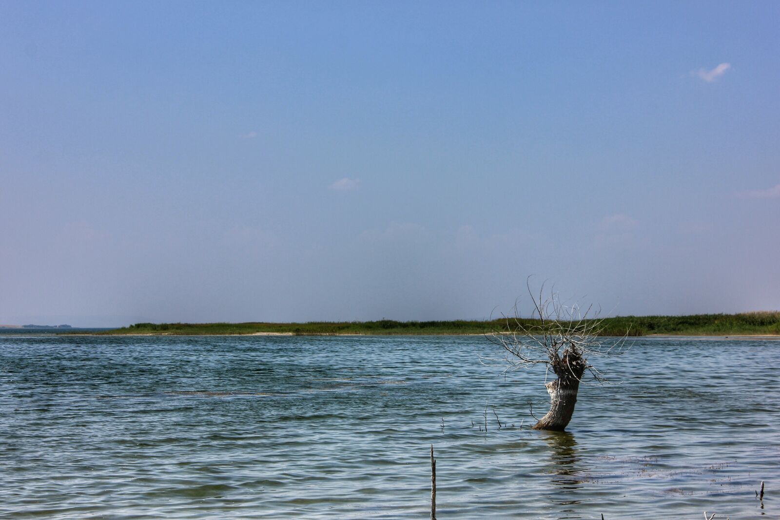 Canon EOS 600D (Rebel EOS T3i / EOS Kiss X5) sample photo. Marine, lake, water photography