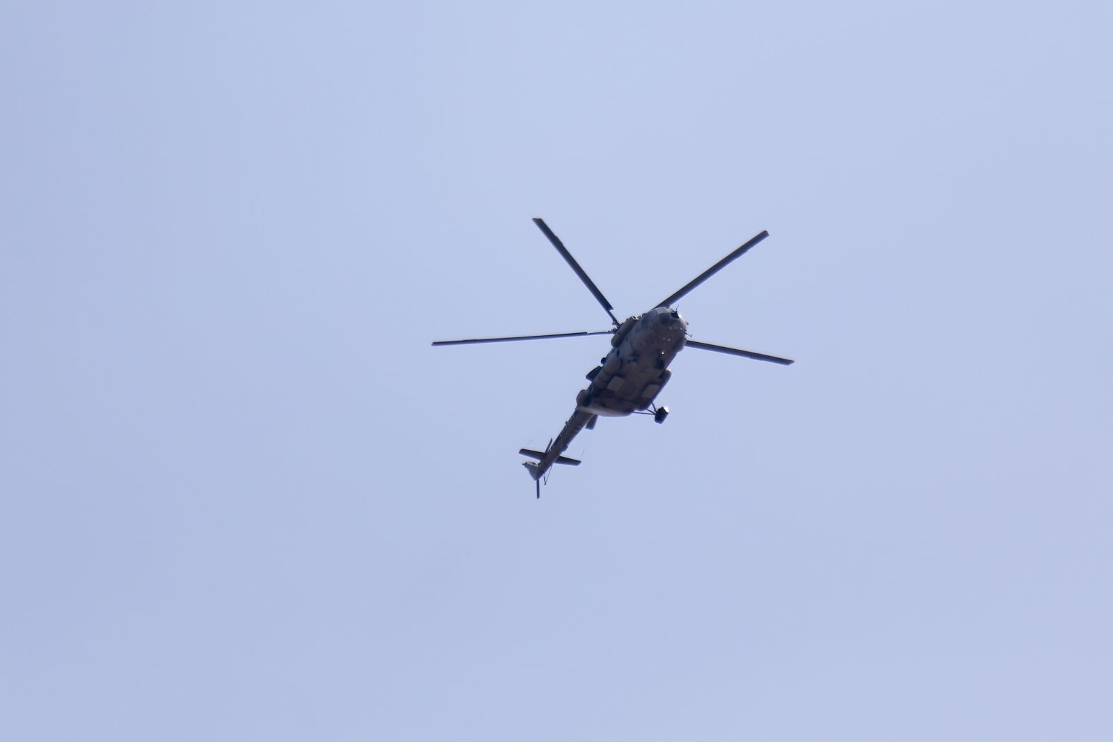 Canon EOS 6D + Canon EF 24-105mm F4L IS USM sample photo. Helicopter, chopper, military photography