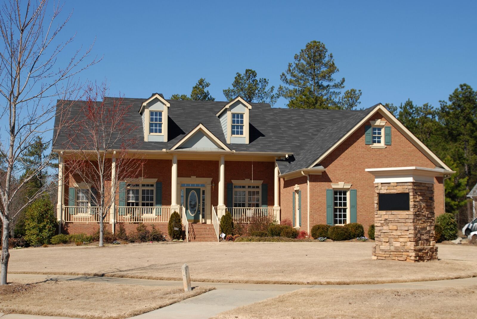 Nikon D200 sample photo. Luxury home, upscale, architecture photography