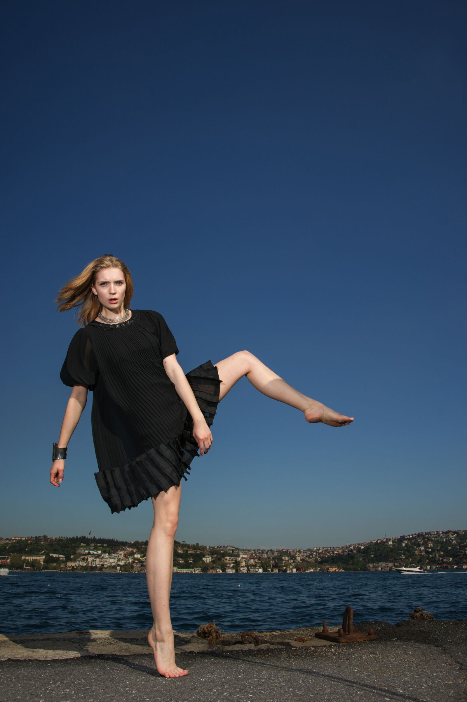 Sony Alpha DSLR-A850 sample photo. Woman, model, young model photography