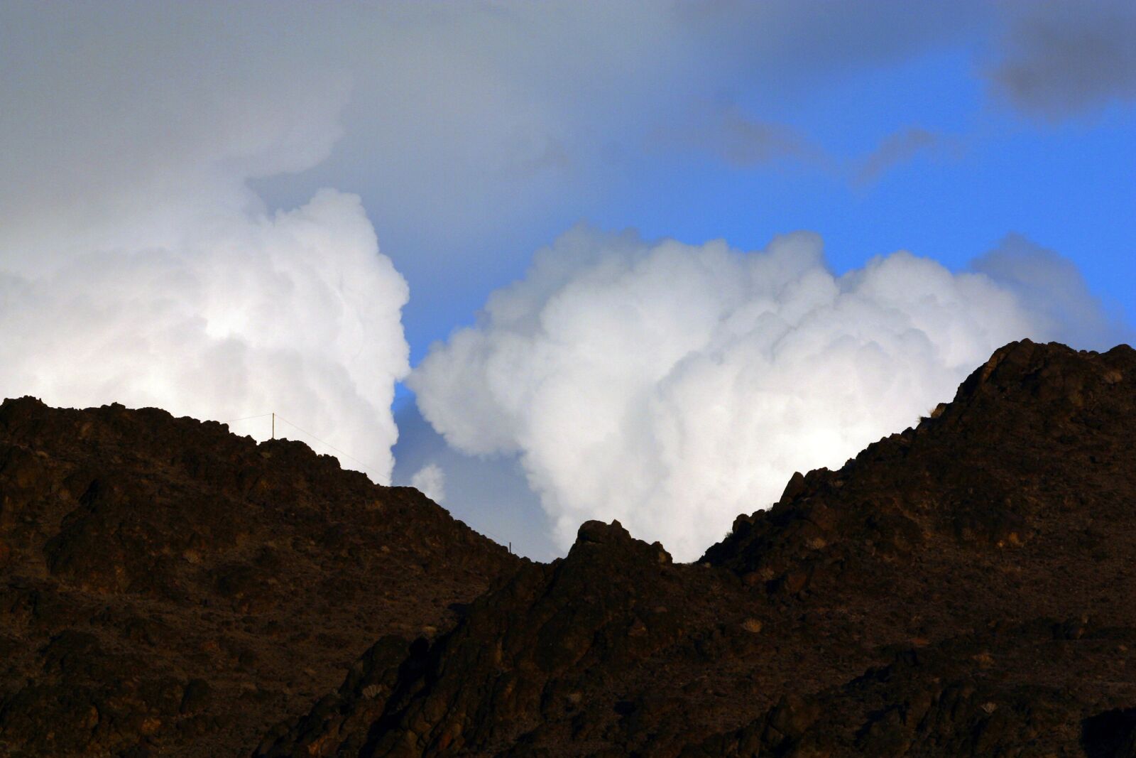 Canon EOS D60 sample photo. Thunder clouds, clouds, sky photography
