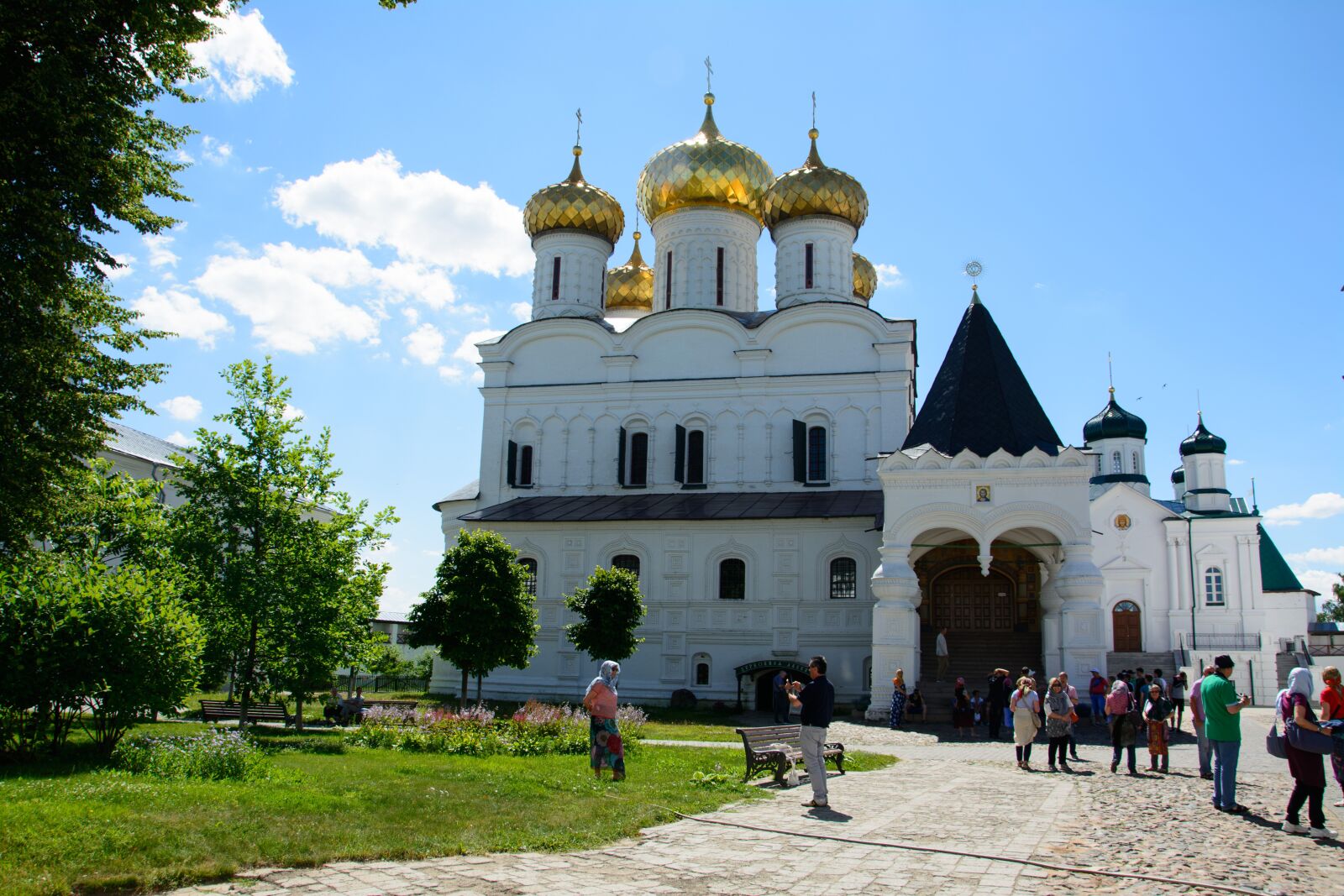 Nikon D5200 sample photo. Russia, kostroma, religion photography