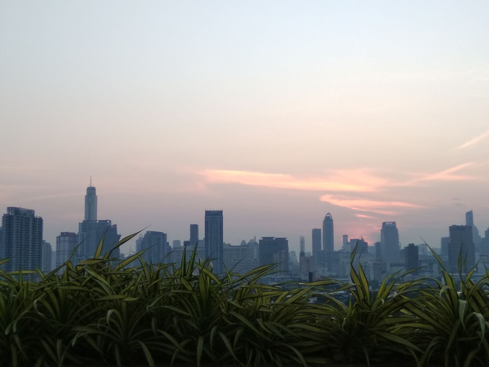 Xiaomi Redmi 5A sample photo. Thailand, sunset, high building photography