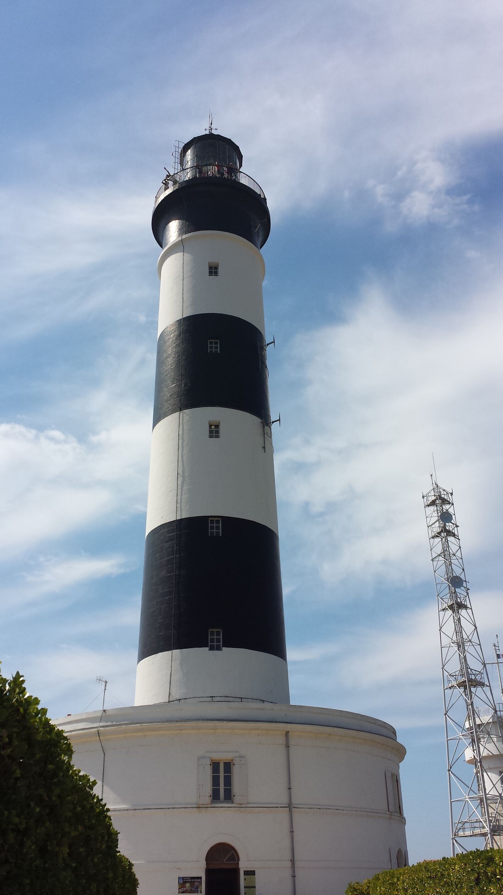 Samsung Galaxy S4 sample photo. Lighthouse, chassiron, island of photography