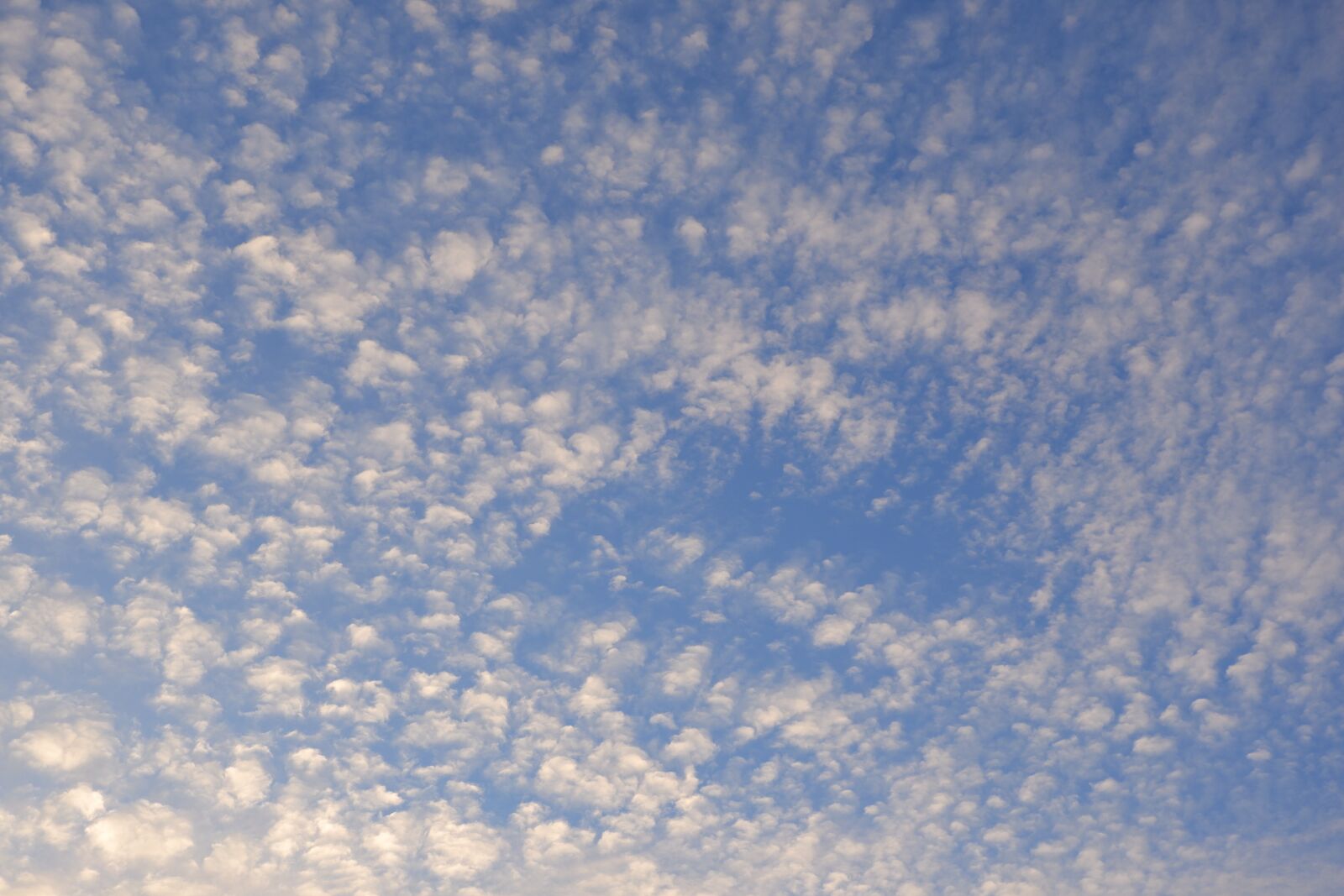 Fujifilm X-T100 sample photo. Sky, clouds, landscape photography