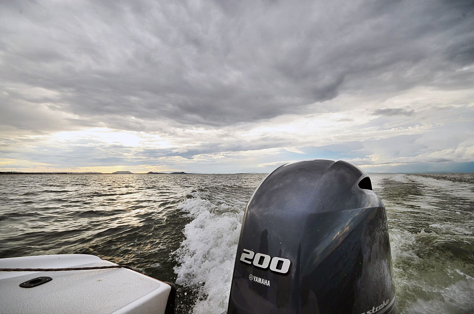 Nikon D3S sample photo. Zimbabwe, kariba, lake photography
