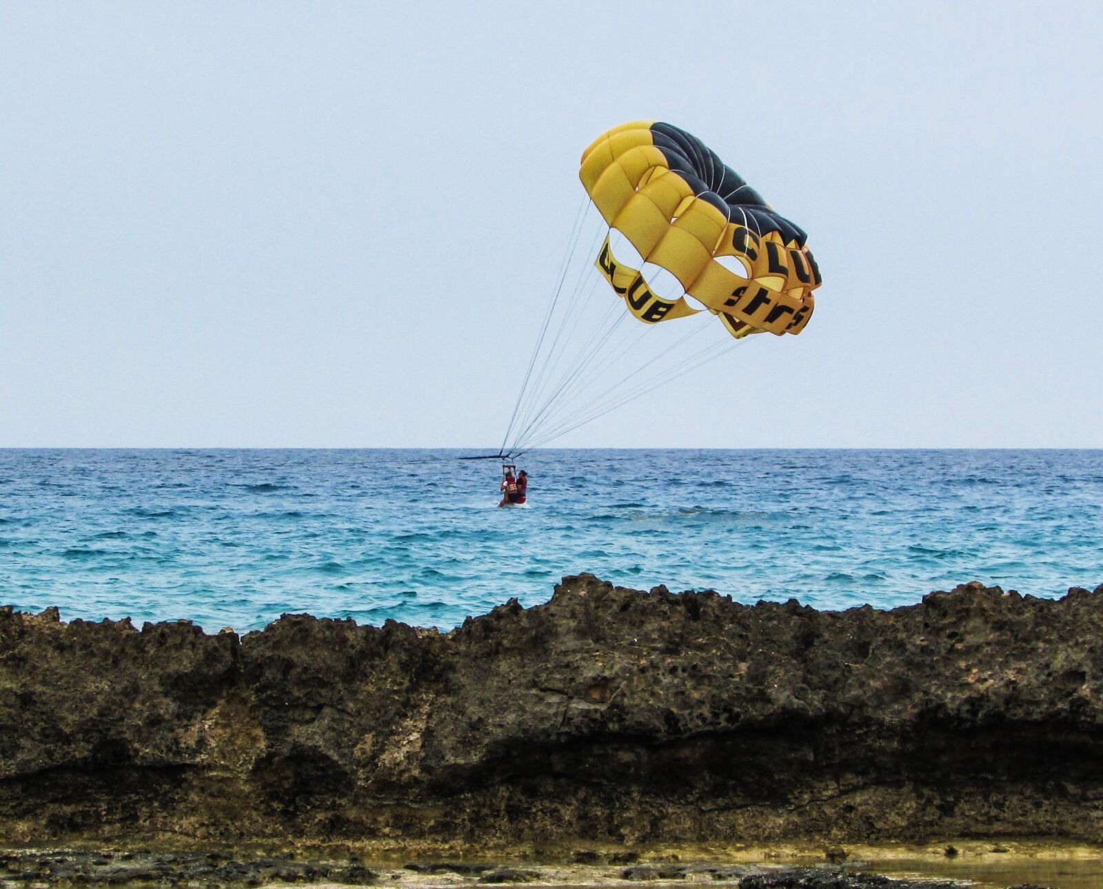 Canon PowerShot SX400 IS sample photo. Paragliding, sea sport, fly photography