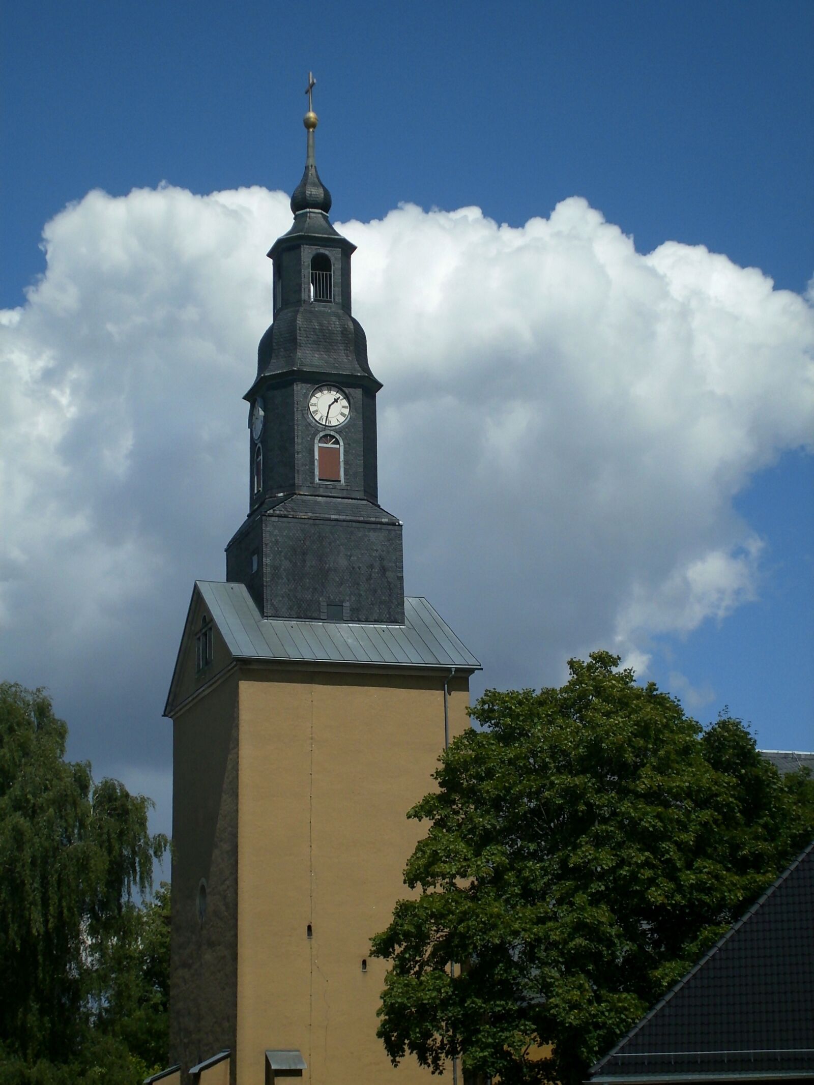 Digital Camera DigitalCAM sample photo. Brand-erbisdorf, mountain town, steeple photography