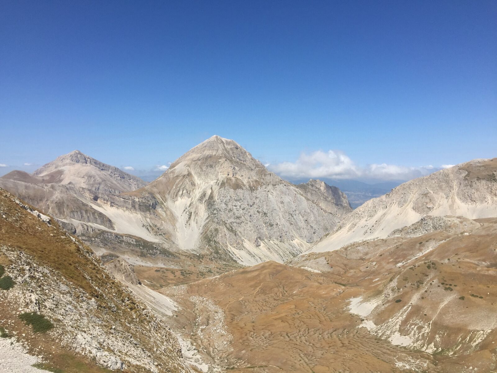 Apple iPhone 6 sample photo. Gran sasso, mountain, appennino photography