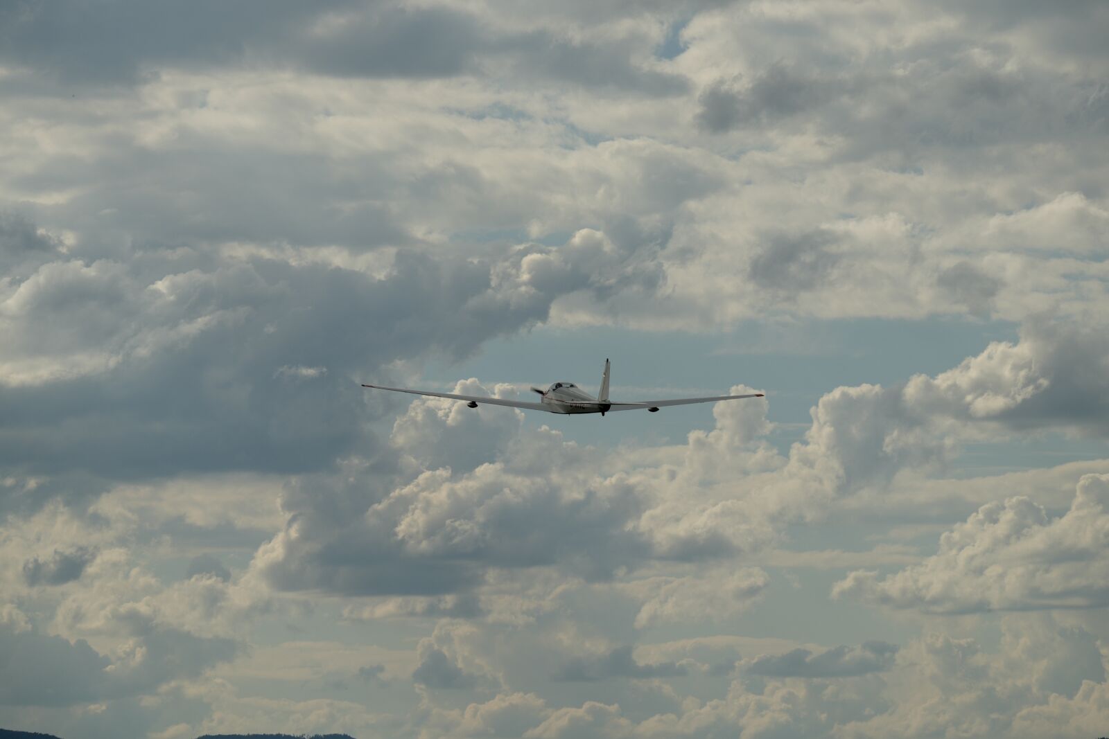 Fujifilm X-E2 sample photo. Aircraft, sky, clouds photography