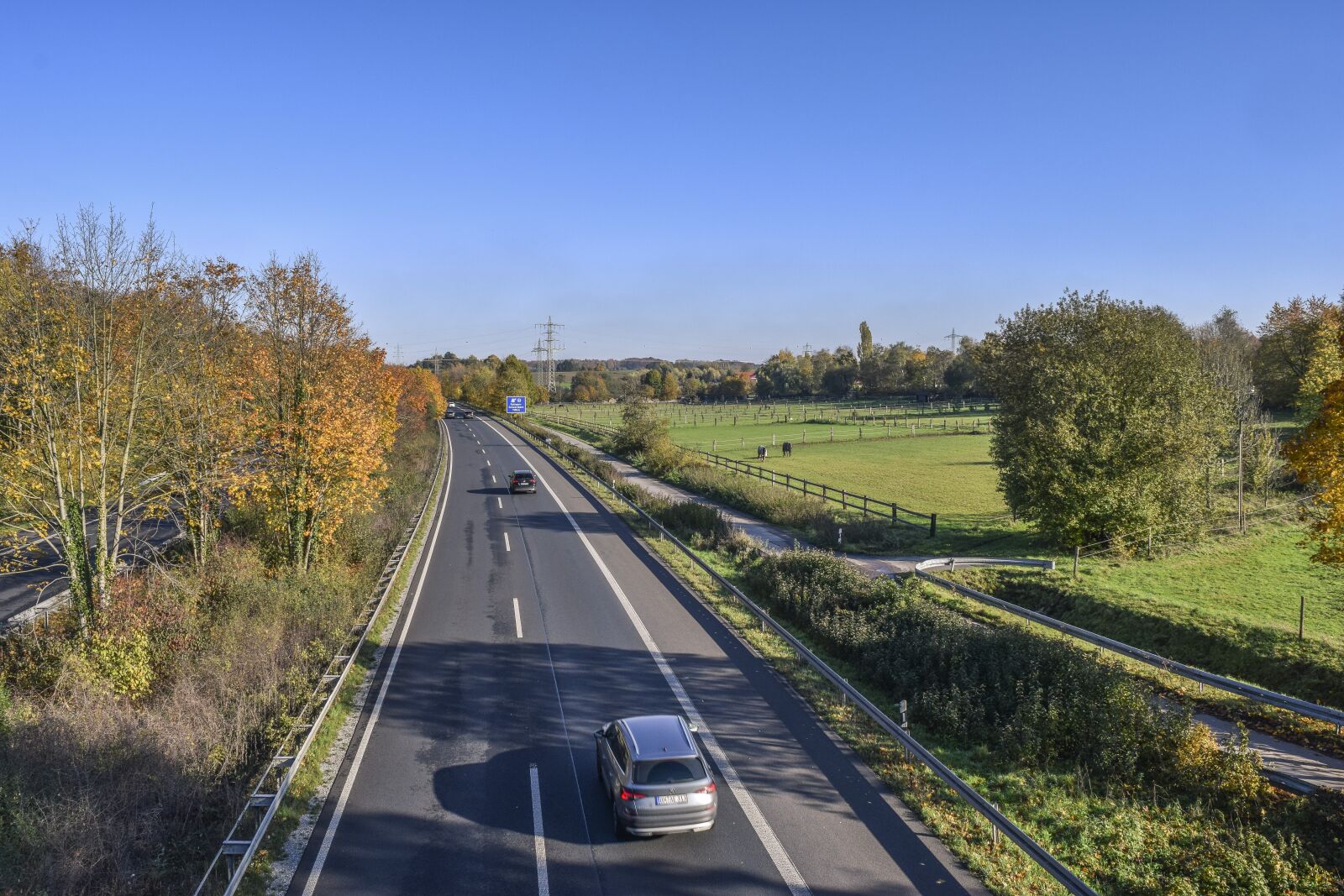Nikon D3300 sample photo. Highway, autos, traffic photography