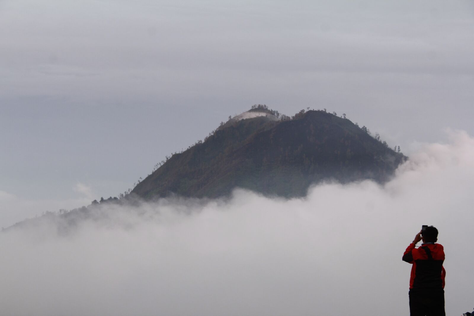 Canon EOS 60D sample photo. Mountain, morning, landscape photography
