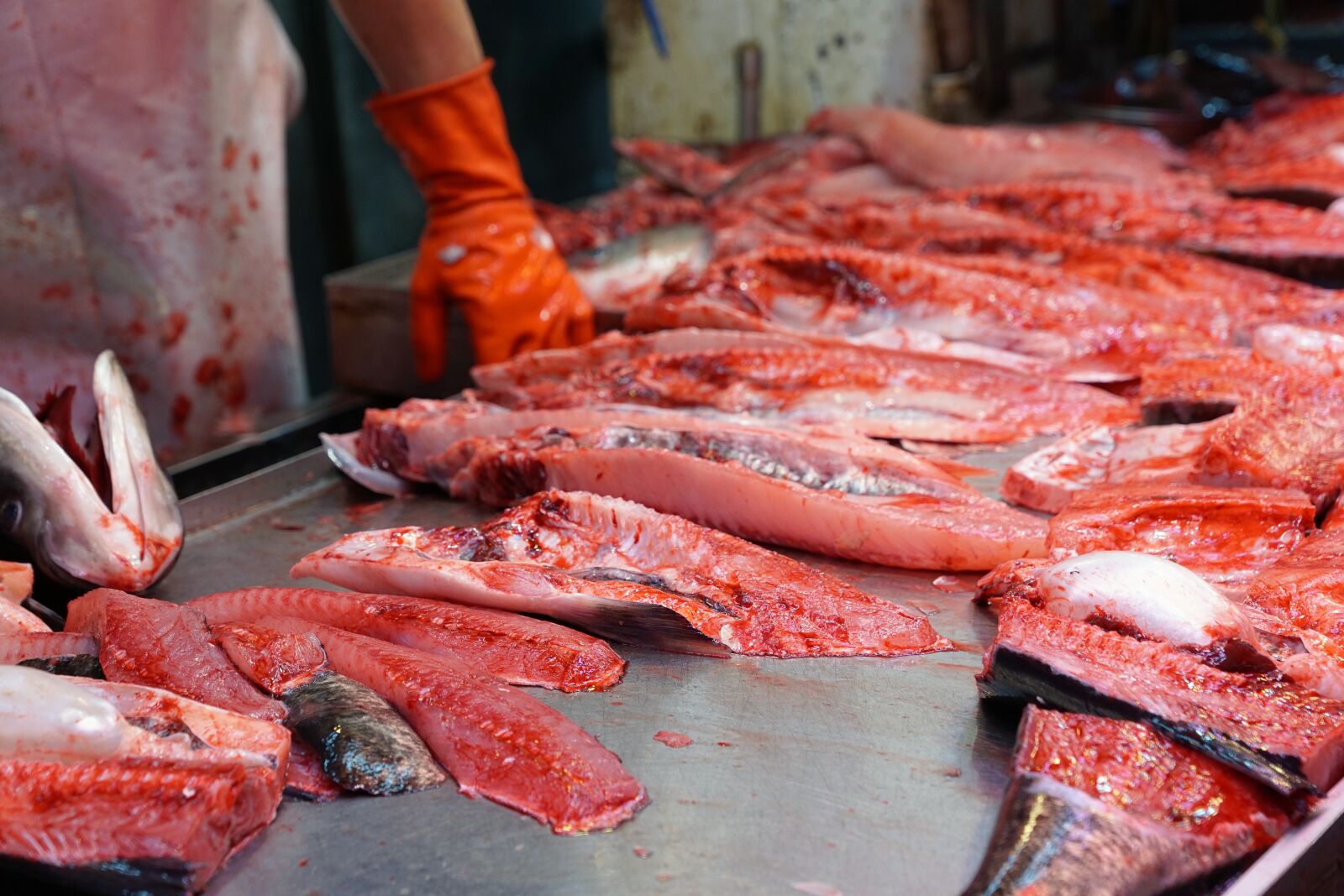 Sony ILCA-77M2 + Sony DT 16-50mm F2.8 SSM sample photo. Market, meat, food photography