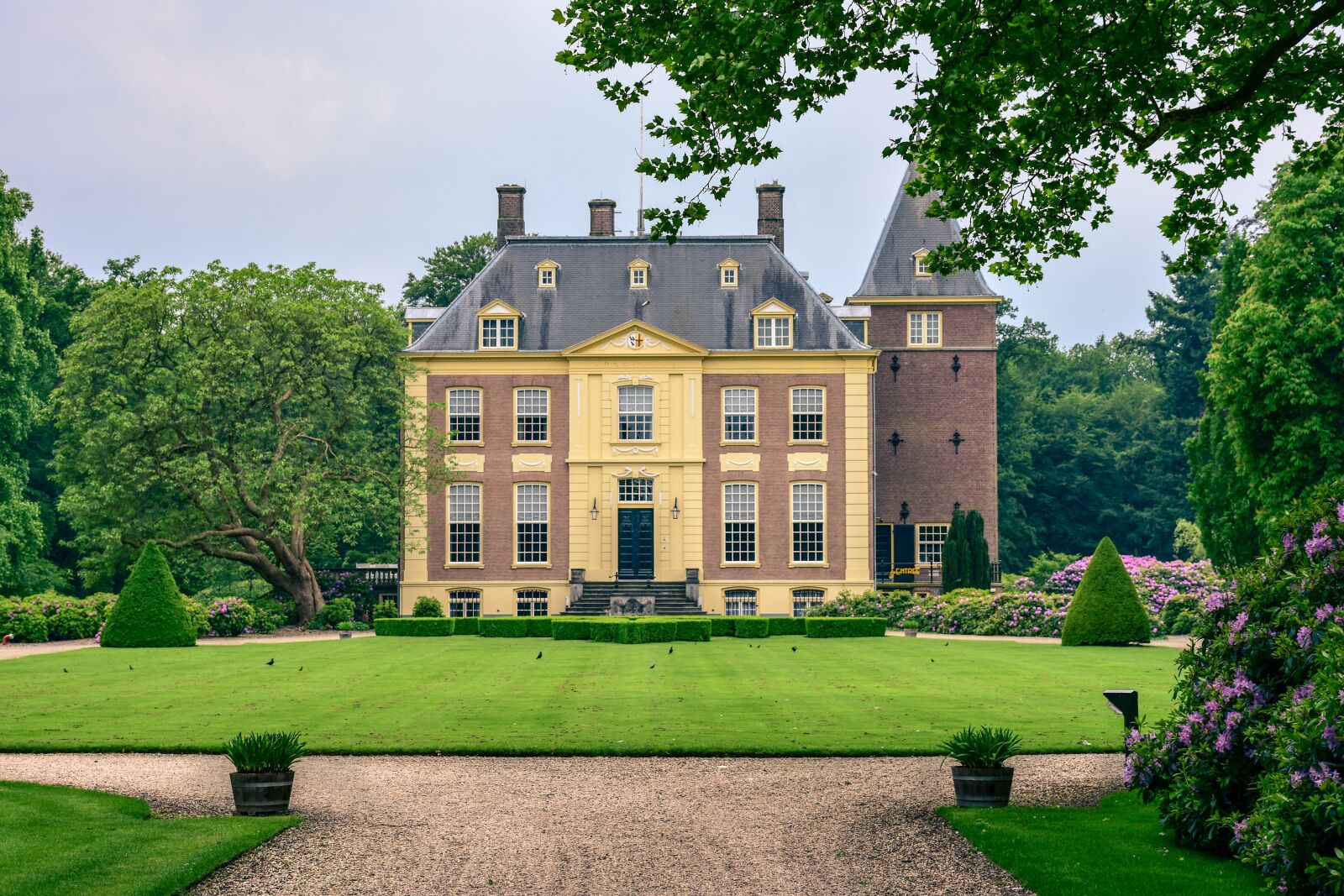 Nikon D7200 sample photo. Castle, garden, building photography