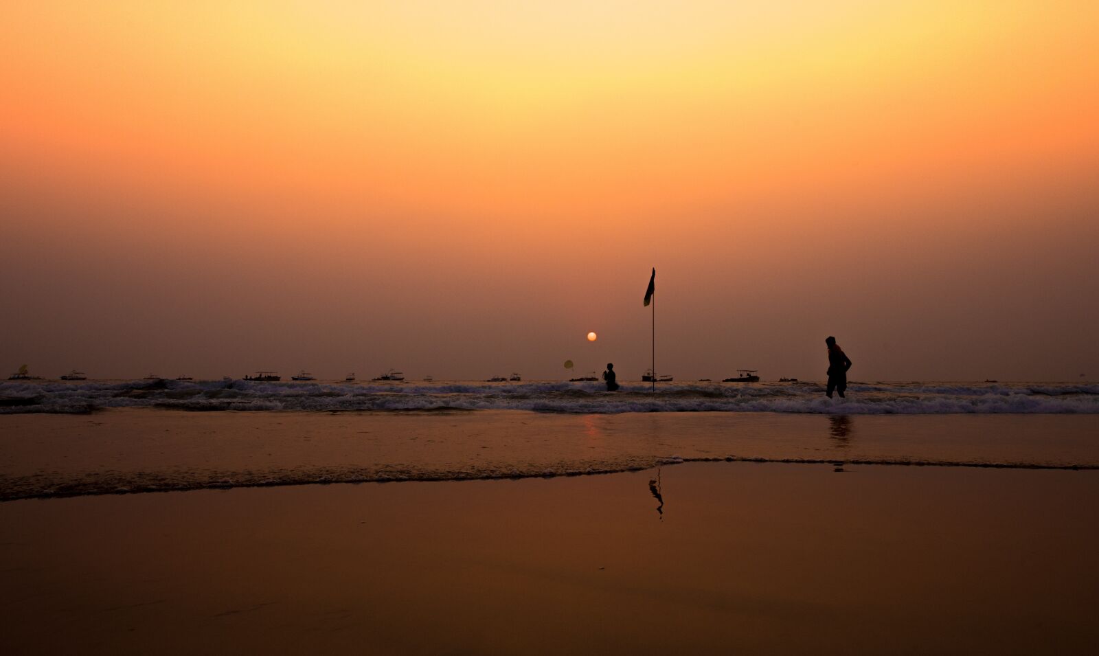 Nikon D850 sample photo. Sunset, dawn, water photography