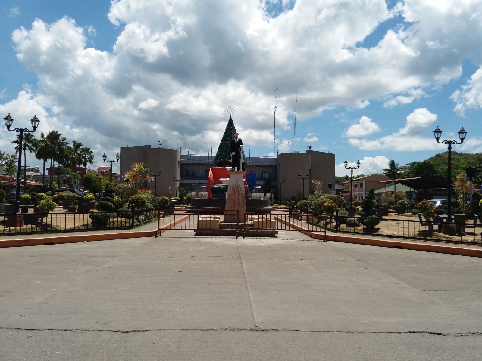 Samsung Galaxy J5(2016) sample photo. Town, landmark, public photography