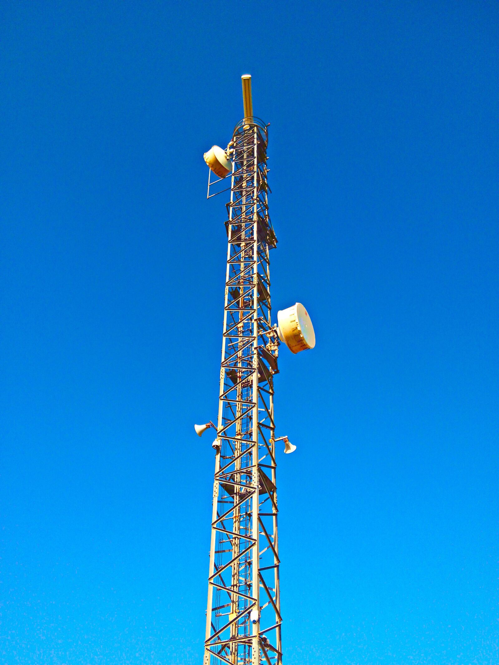bq Aquaris E5 FHD sample photo. Poste el ctrico, electricidad photography