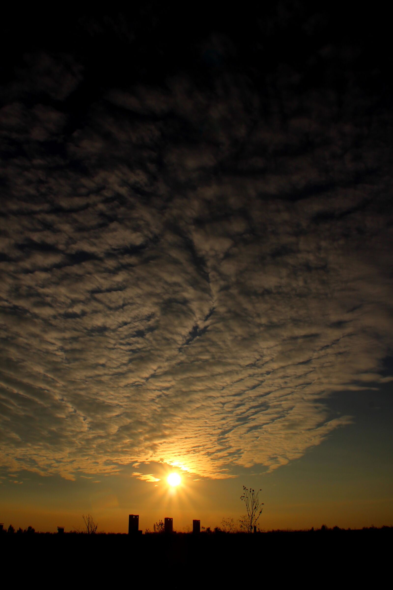 Canon EOS 700D (EOS Rebel T5i / EOS Kiss X7i) sample photo. Sunset, sky, cloud photography