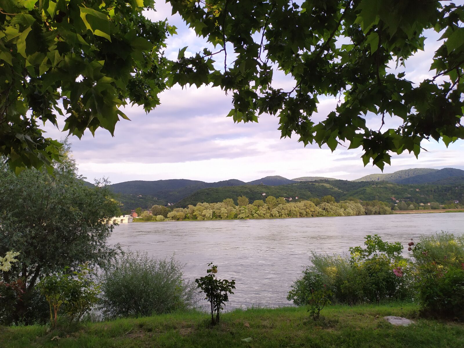 Xiaomi Redmi Note 7 sample photo. Nagymaros, danube, danube bend photography
