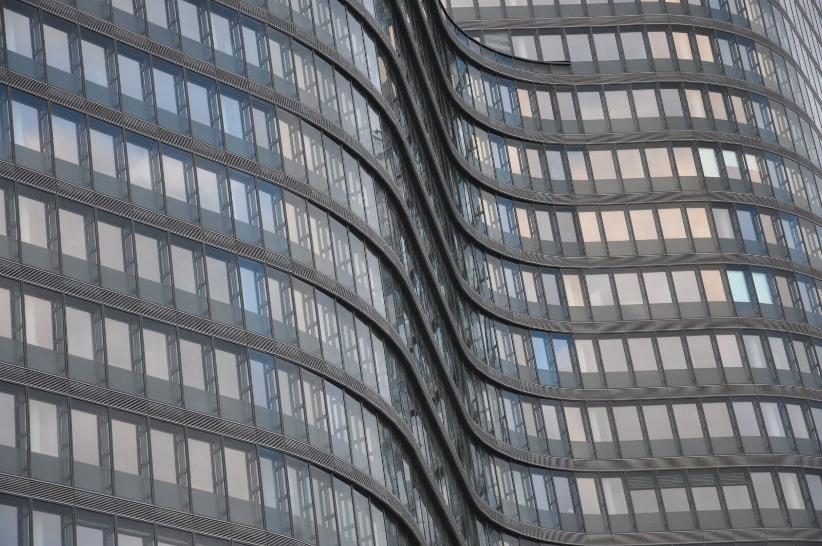 Nikon D90 sample photo. Architecture, facade, city photography