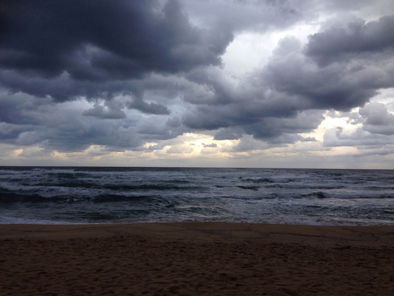 iPhone 5 back camera 4.12mm f/2.4 sample photo. Coastal, typhoon, sea photography