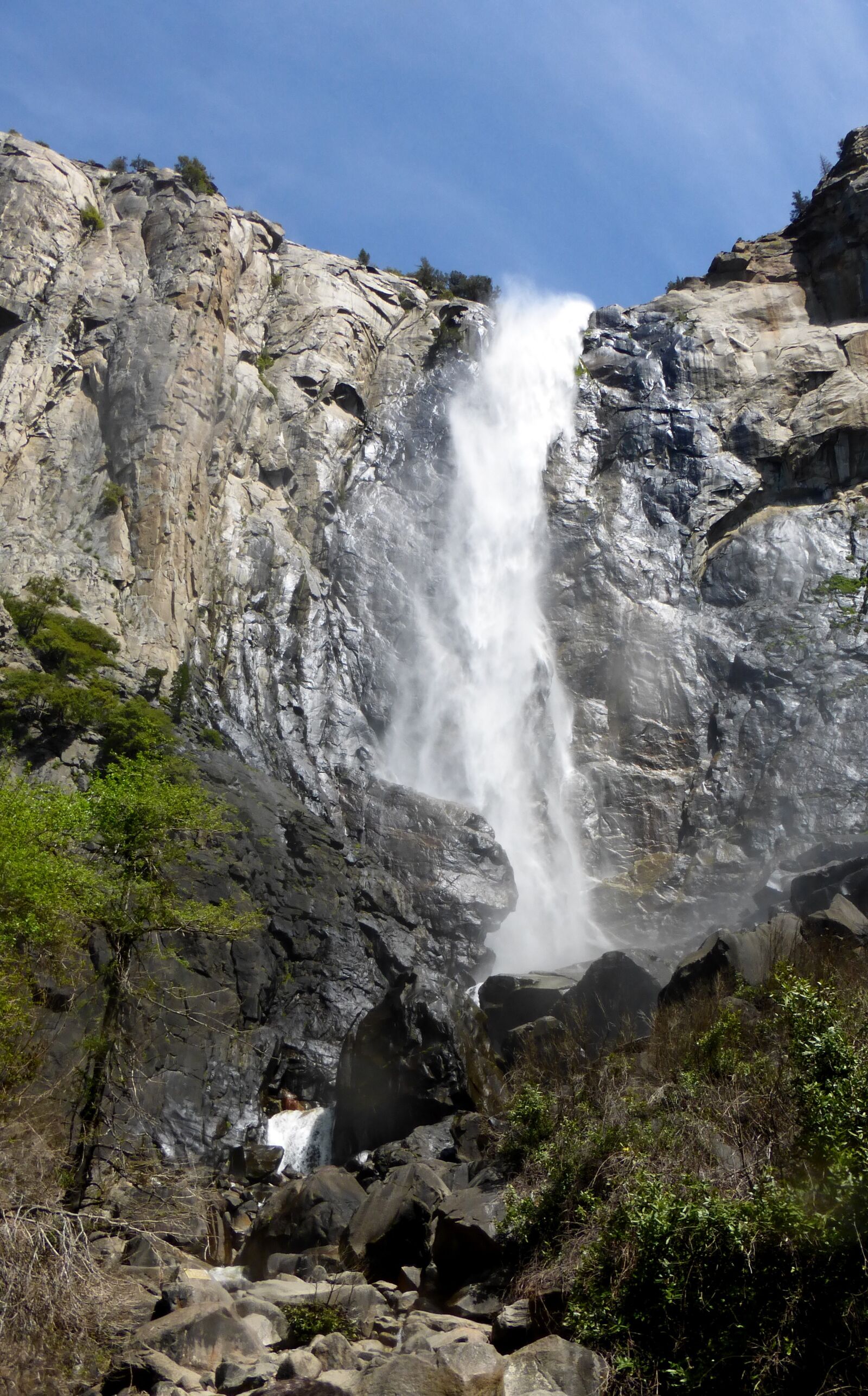Panasonic Lumix DMC-ZS25 (Lumix DMC-TZ35) sample photo. Cascade, water, nature photography