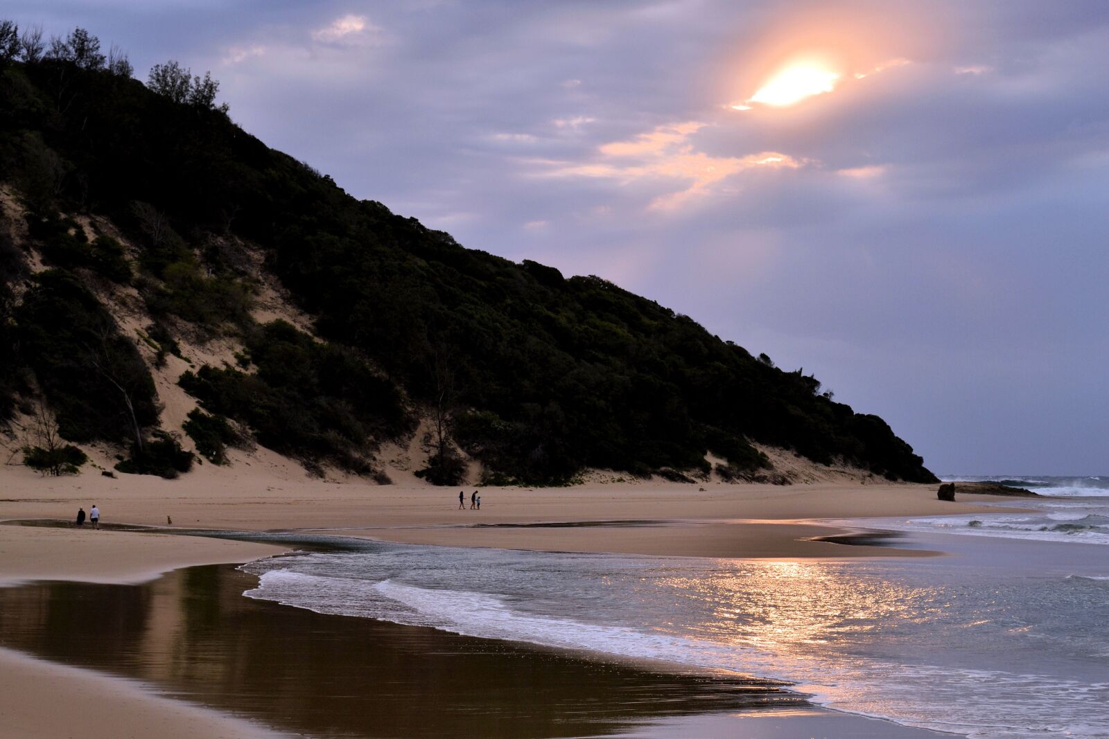 Nikon D3100 sample photo. Sun rise, beach, morning photography