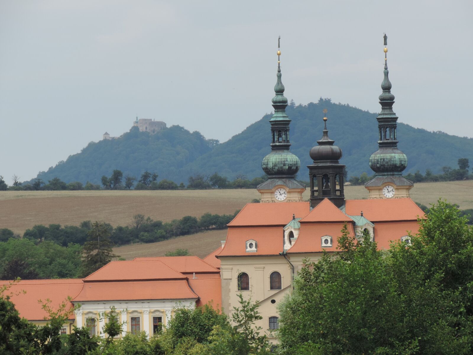 Nikon Coolpix P520 sample photo. Velehrad, buchlov, church photography