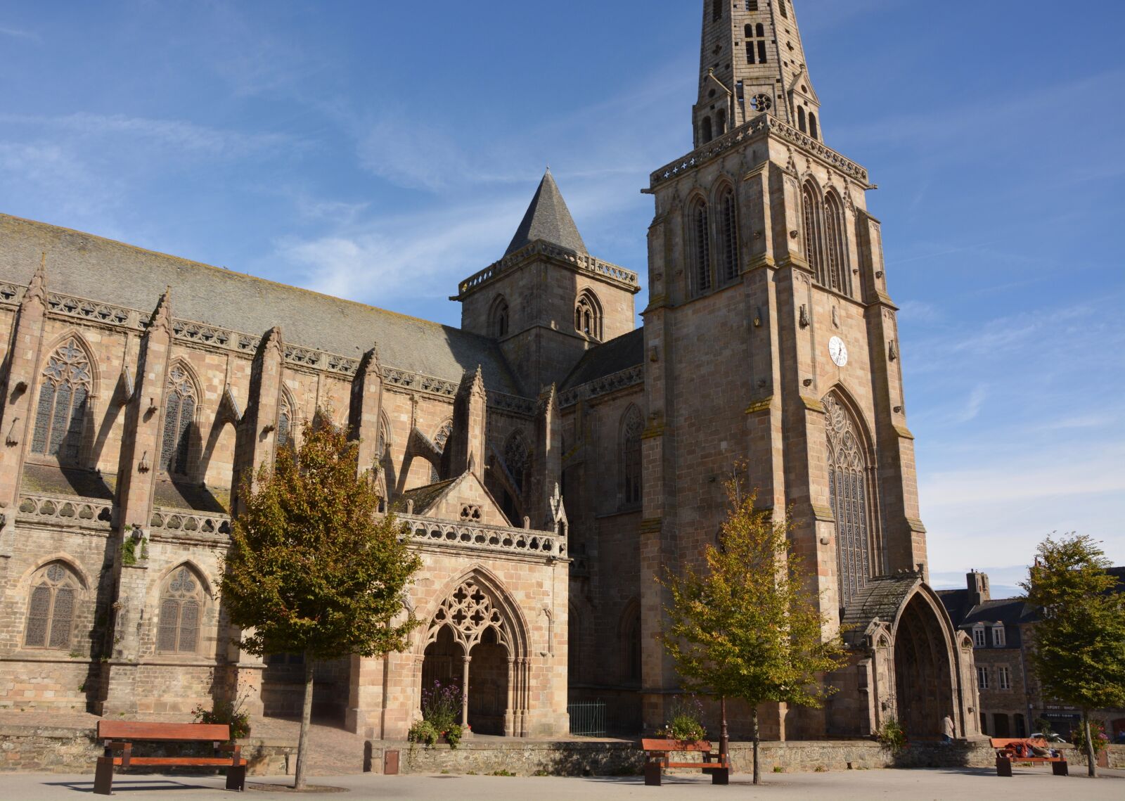 Nikon D5200 sample photo. Cathedral, tr guier, c photography