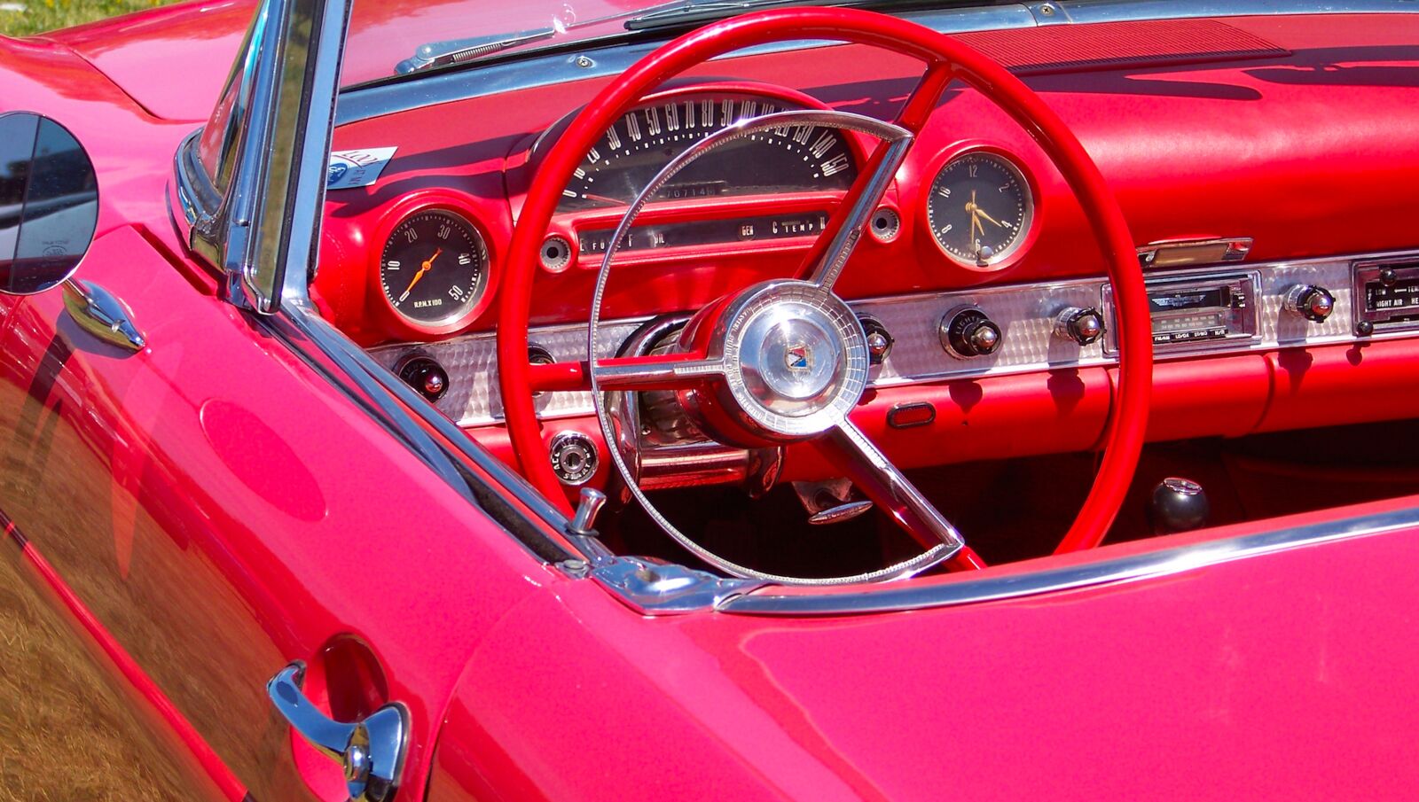 Kodak EASYSHARE Z1012 IS DIGITAL CAMERA sample photo. Car, transportation vintage, drive photography