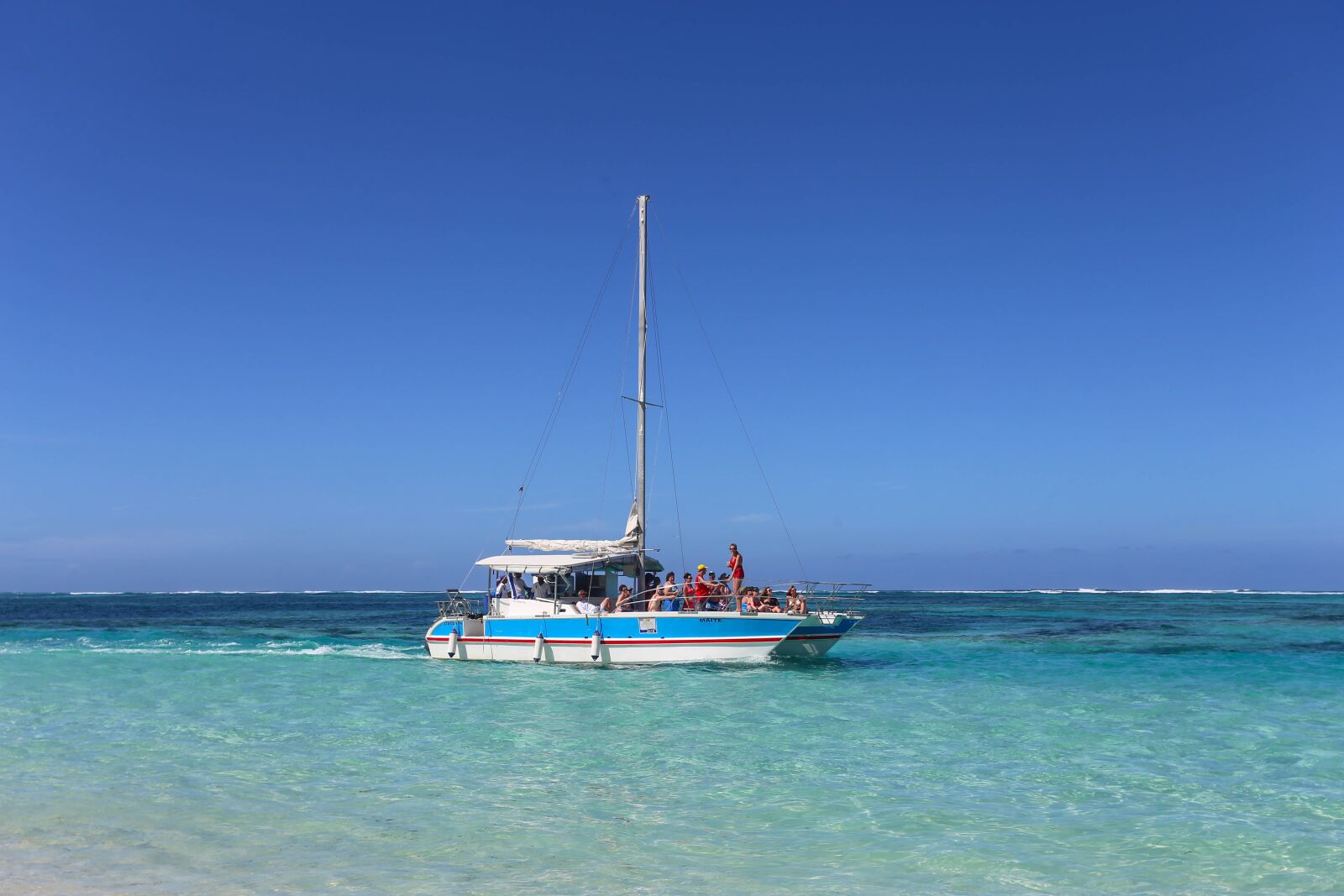 Canon EOS 6D + Canon EF 17-40mm F4L USM sample photo. Dominican republic, sargisova sea photography