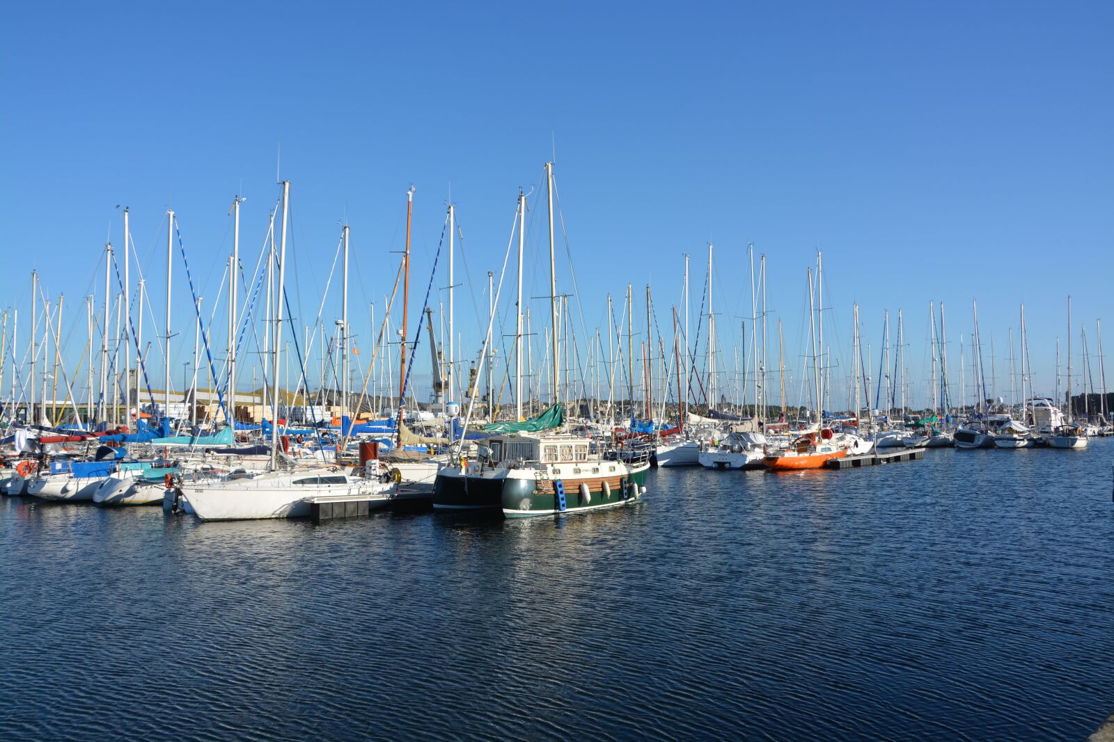 Nikon D5200 sample photo. Port of saint malo photography
