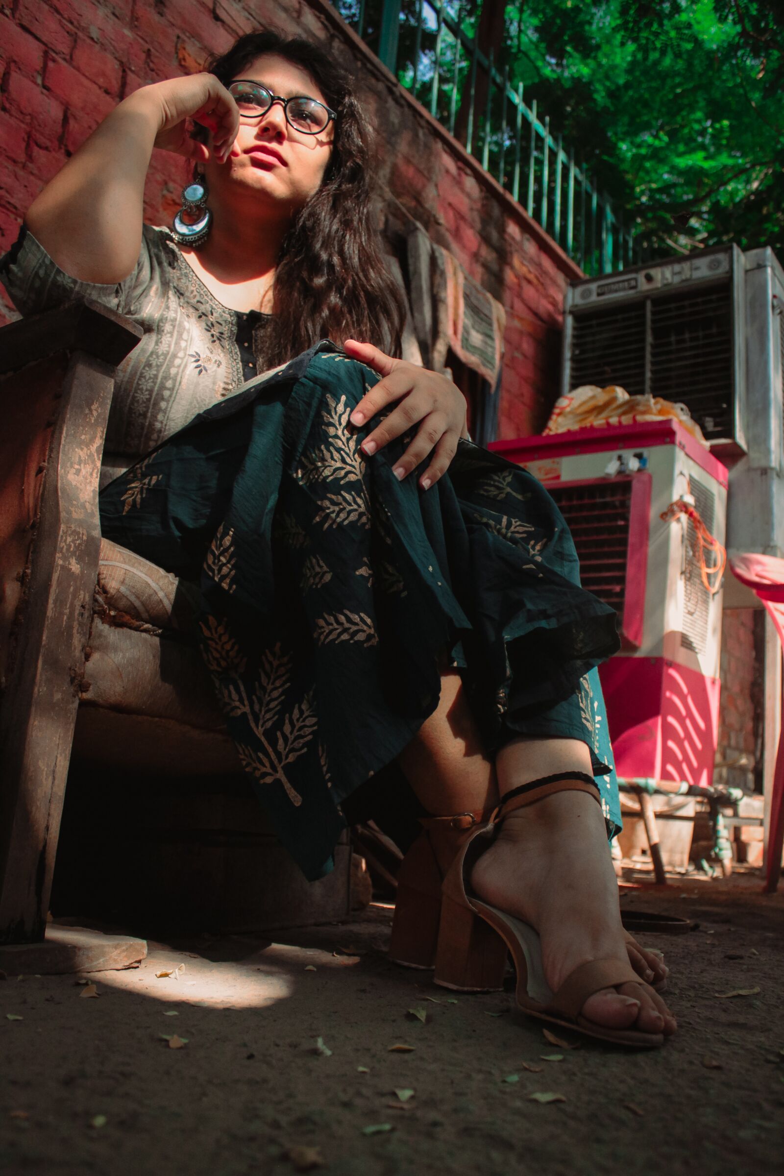 Canon EOS 700D (EOS Rebel T5i / EOS Kiss X7i) sample photo. Outdoor, beauty, asian girl photography