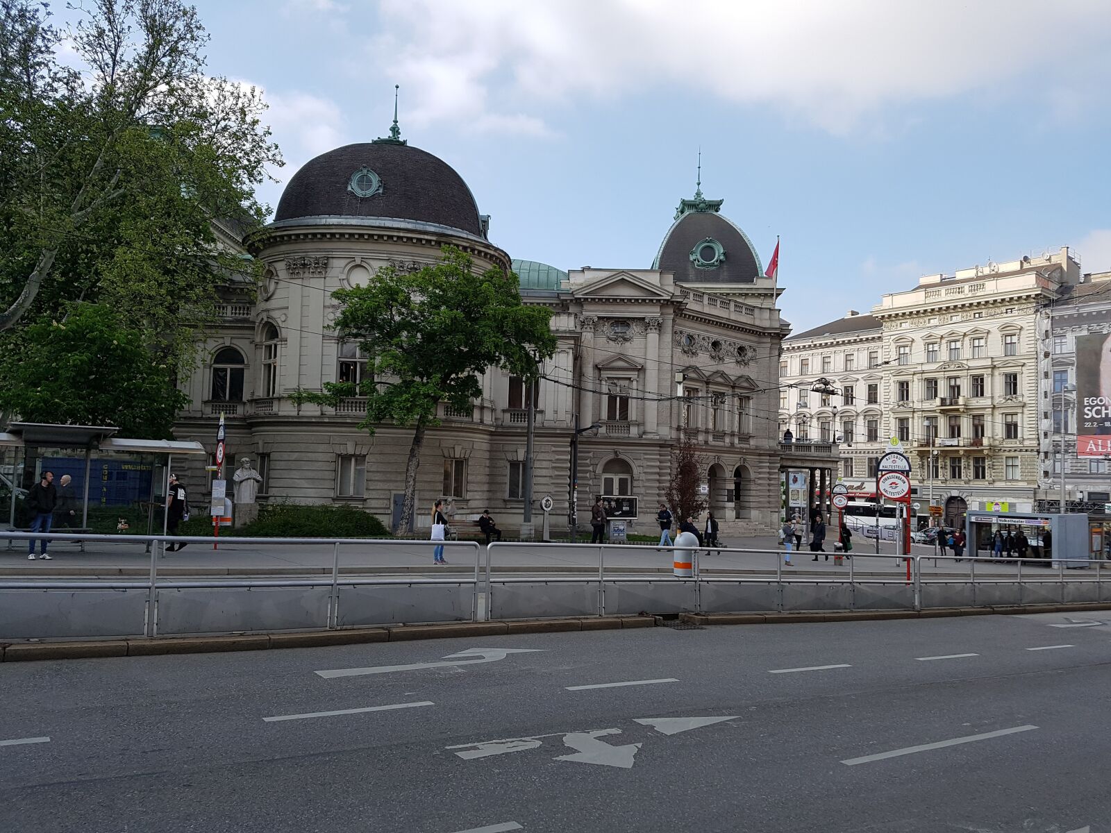 Samsung Galaxy S7 Edge sample photo. People's theatre, in, vienna photography