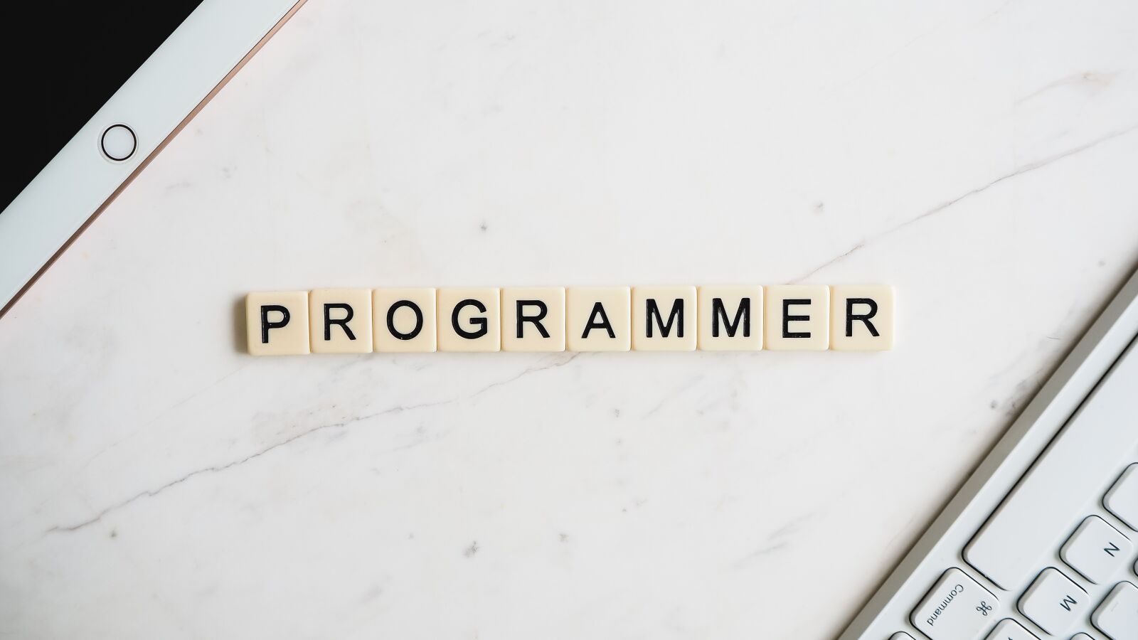 Olympus OM-D E-M10 III sample photo. Programmer, code, programming photography