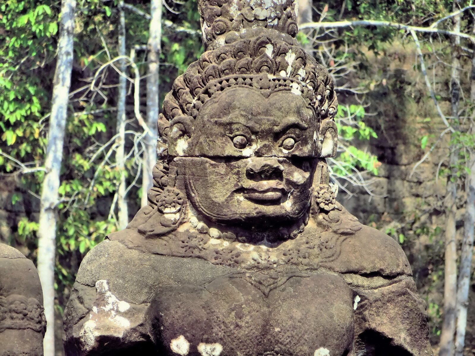 Canon PowerShot SX270 HS sample photo. Cambodia, angkor, guardian photography